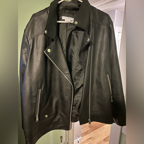 Moto style pleather jacket - Pennington’s - Picture 1 of 1
